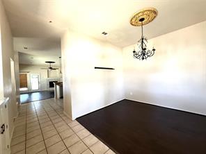 2406 Hillside Drive - Photo 2