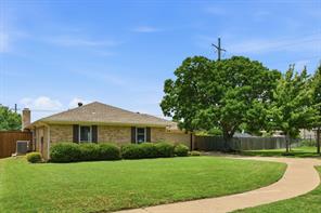 2915 Post Oak Court - Photo 2