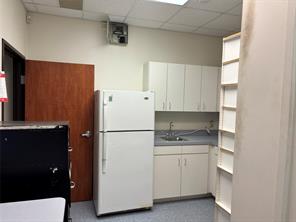 820 N Zang Boulevard - Photo 28