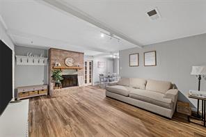 518 Fairway Road - Photo 2
