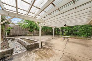 518 Fairway Road - Photo 22