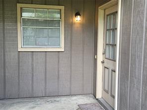 1402 S Carrier Parkway - Photo 3
