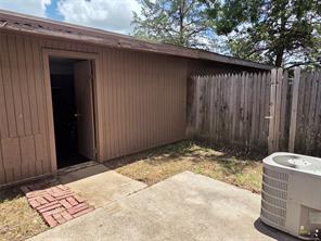 1402 S Carrier Parkway - Photo 32