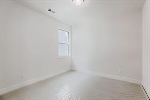 4420 Daisy Lane - Photo 18