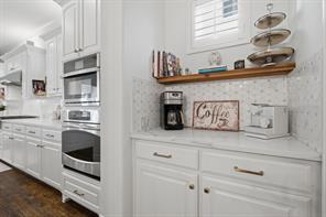 2300 State Boulevard - Photo 16