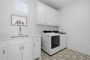 2300 State Boulevard - Photo 29