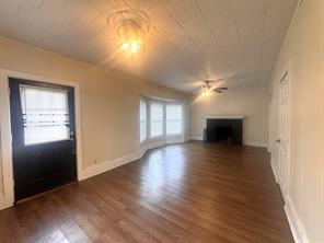 414 W 4th St. - Photo 2