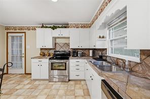 1307 N Gaines Street - Photo 13