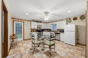 1307 N Gaines Street - Photo 16