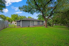 1307 N Gaines Street - Photo 30