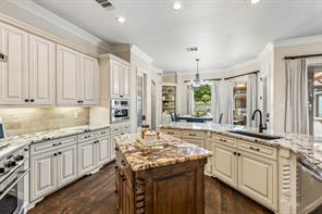 114 Yorkshire Drive - Photo 9
