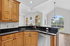 214 Knob Hill Drive - Photo 4
