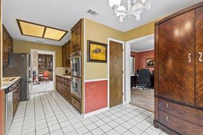 16833 Davenport Court - Photo 21