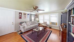 1701 S High - Photo 17