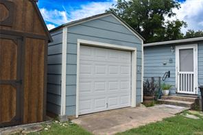 1701 S High - Photo 26