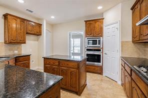 9828 Milkweed Lane - Photo 18