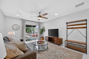 5111 Skillman Street - Photo 4