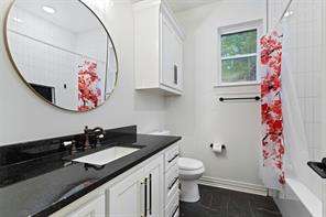 15883 Crazy Horse Drive - Photo 22