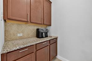 7213 Willow Thorne Drive - Photo 13