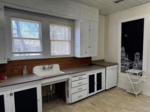 647 W W Washington Street - Photo 10