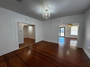 647 W W Washington Street - Photo 7