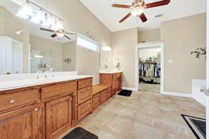 16810 Valley View - Photo 17