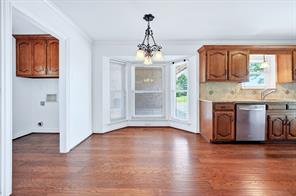16810 Valley View - Photo 29