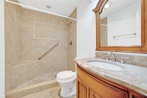 16810 Valley View - Photo 31
