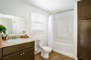 303 N Waddill A,B,C Street - Photo 16