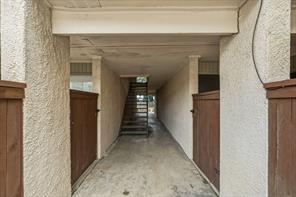 12824 Midway Road - Photo 26