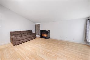 12824 Midway Road - Photo 3