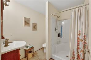 8088 Telegraph Road - Photo 17