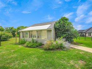 4428 Lake Breeze Drive - Photo 10