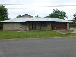 619 N Avenue A - Photo 1