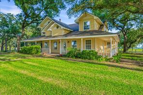 1001 Highway 587 - Photo 1