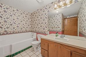1001 Highway 587 - Photo 20