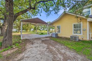 1001 Highway 587 - Photo 37