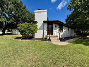 7000 Park Place Drive - Photo 1