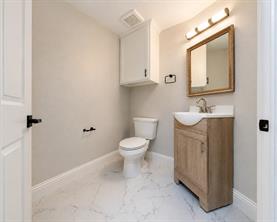 7000 Park Place Drive - Photo 28