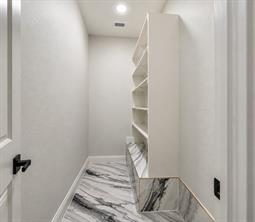 7000 Park Place Drive - Photo 29