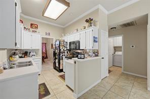 7600 Chapman Drive - Photo 11