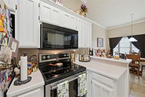 7600 Chapman Drive - Photo 12