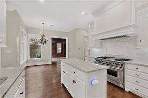 5920 Burgandy Street - Photo 5