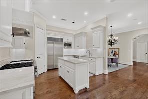 5920 Burgandy Street - Photo 6