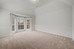 4925 Giordano Way - Photo 12