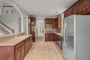 4925 Giordano Way - Photo 9