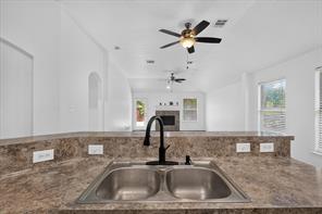 9324 Warren Drive - Photo 9