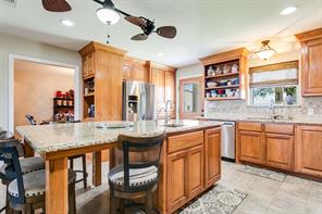 16967 CR 290 - Photo 8
