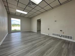 440 S Hillcrest Drive - Photo 16