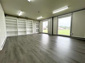 440 S Hillcrest Drive - Photo 8